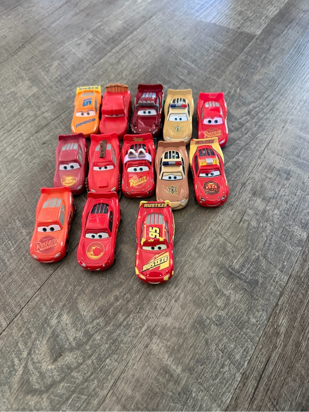 Disney Cars Assorted Lightning McQueen & Friends Toy Car Lot - Red, Gold, Orange
